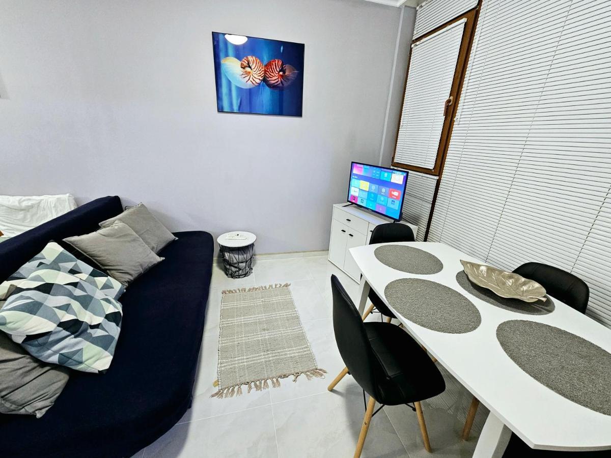 Studio Apartment With Balcony 300M From Beach Sunny Beach Eksteriør billede